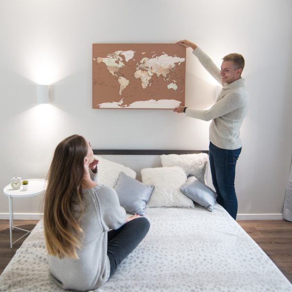 couples world map pin board brown beige 16p