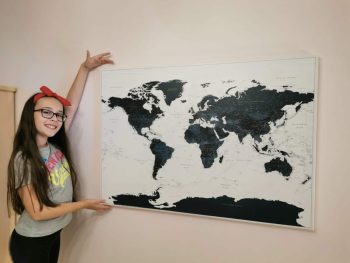 navy-blue-world-map-for-family-with-pins