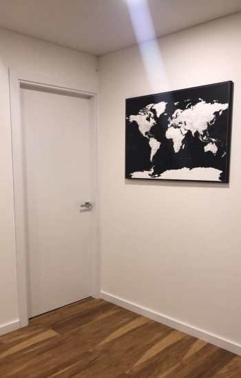 wonderlust-decor-world-map-black