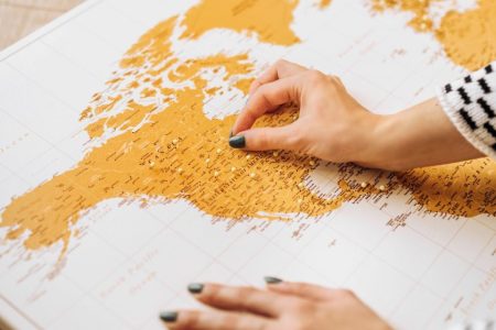 world-map-cork-board-with-pins-aspect-ratio-1170-780