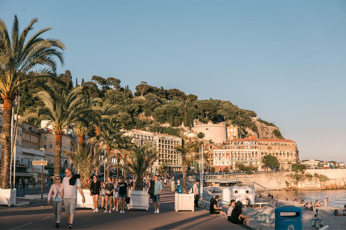 Promenade des Anglais pėsčiųjų alėja nicoje prancūzija